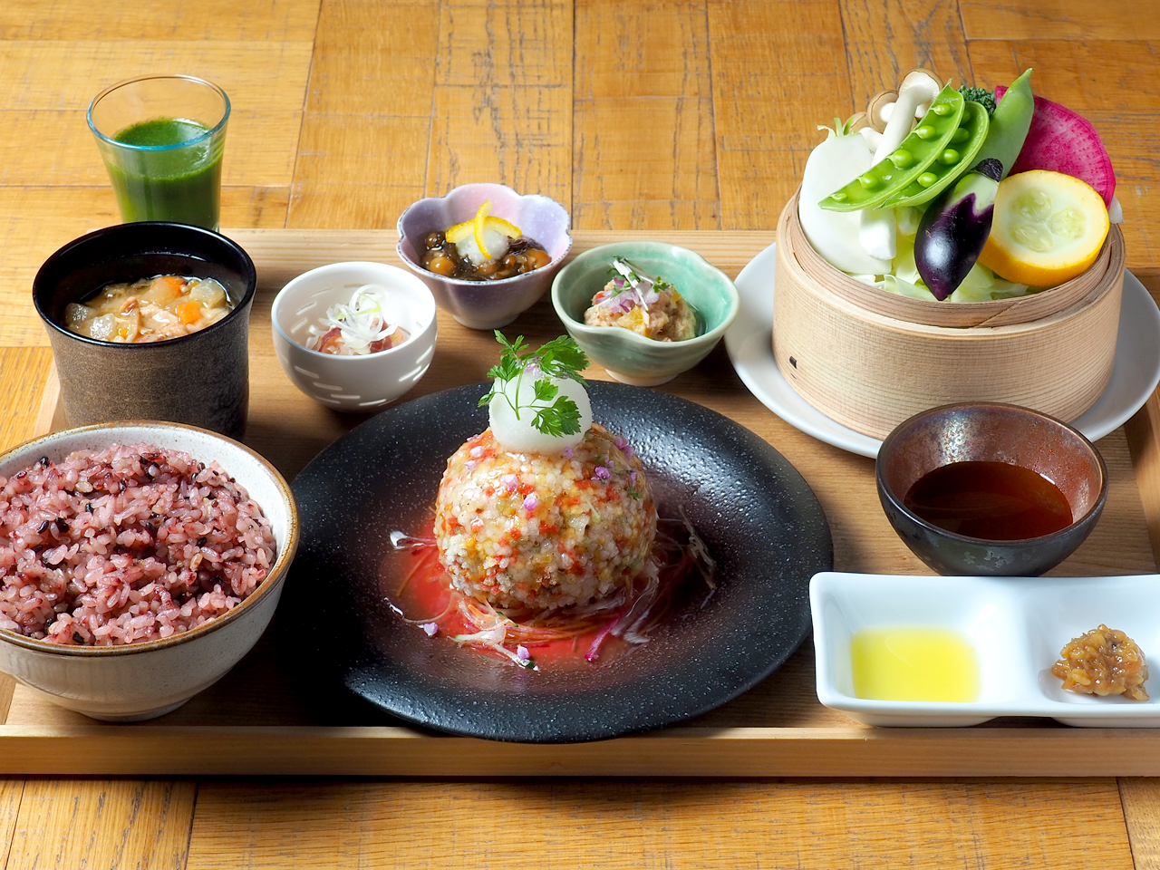 万博をきっかけに「食」を楽しんでもらいたい特別メニュー