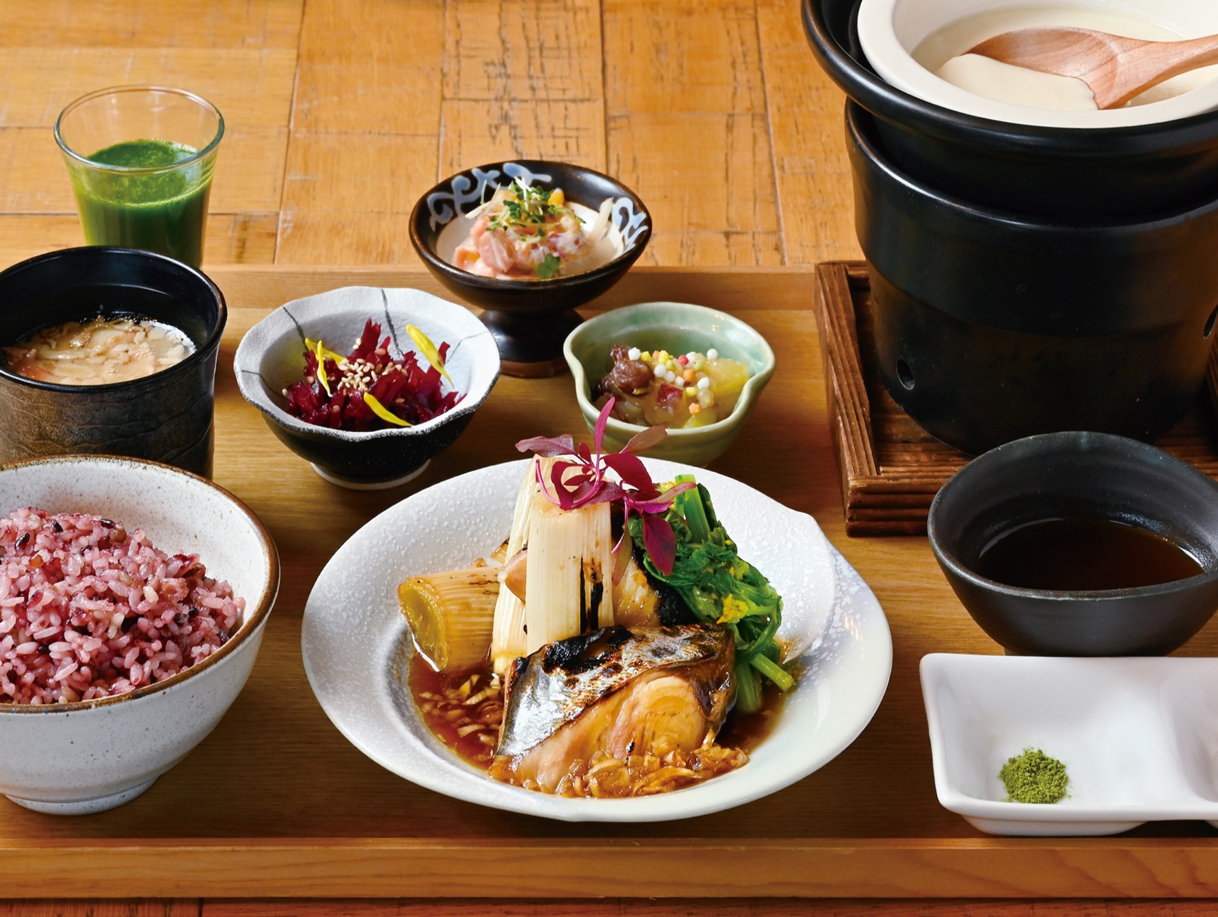 期間限定バランス定食